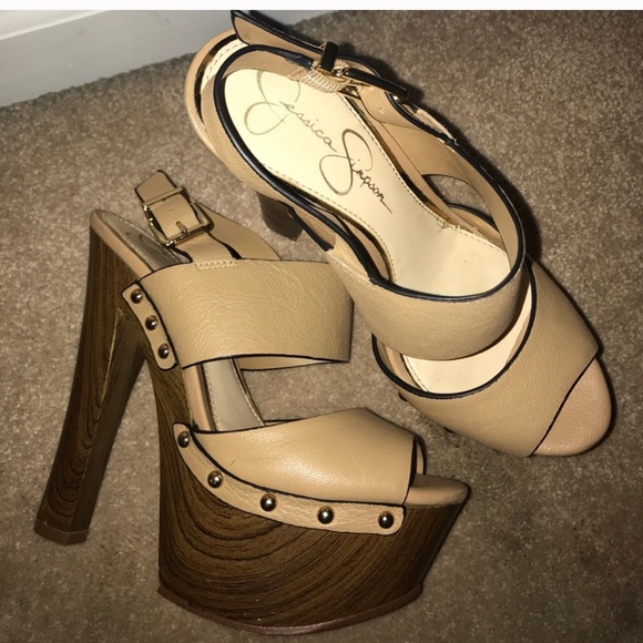 JESSICA SIMPSON WOOD CHUNKY HEEL - Picture 2 of 5